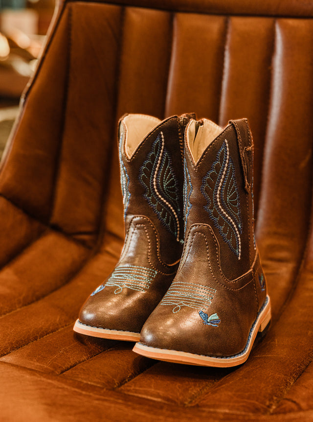 Baxter Junior Dolly - 407 | The Boot Shed