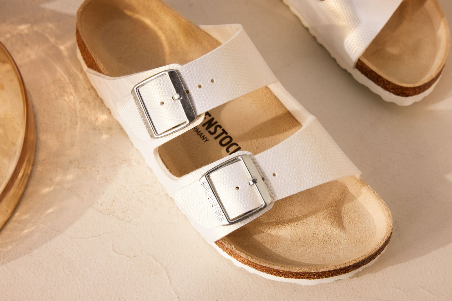 Birkenstock Arizona Shiny Embossed White Embossed Birko-Flor Regular - 1026463