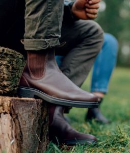 Blundstone store formal boots