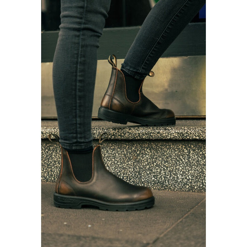 Blundstone 2440 Classic Series Vintage Brown elastic side boot - The Boot Shed