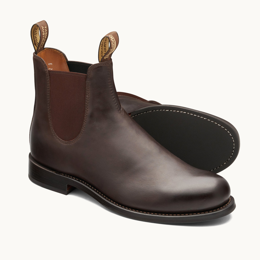 BLUNDSTONE HERITAGE ELASTIC SIDED BOOT - 157 | Blue Heeler Boots